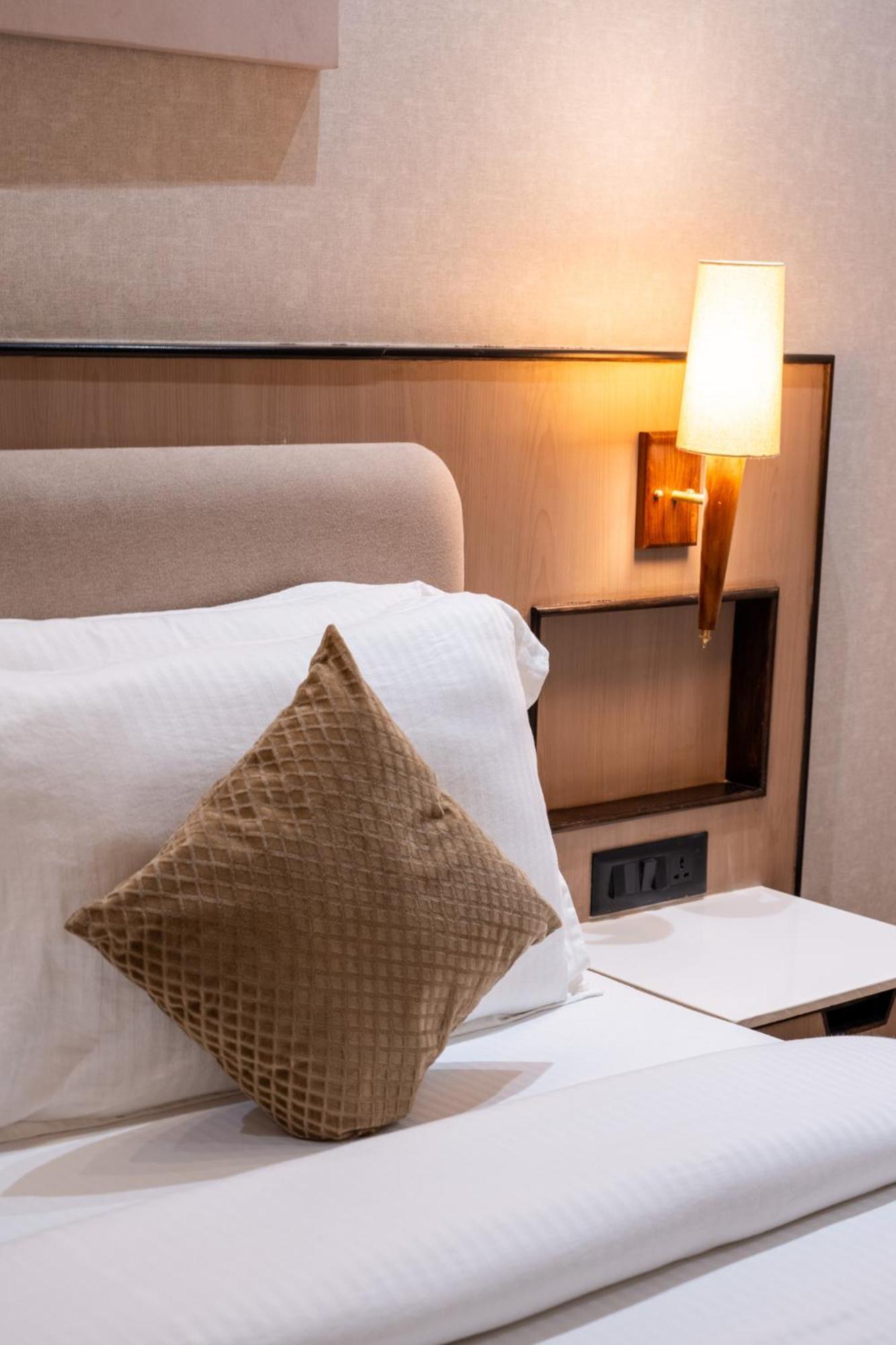 Ramee Collextion Hotel 4*