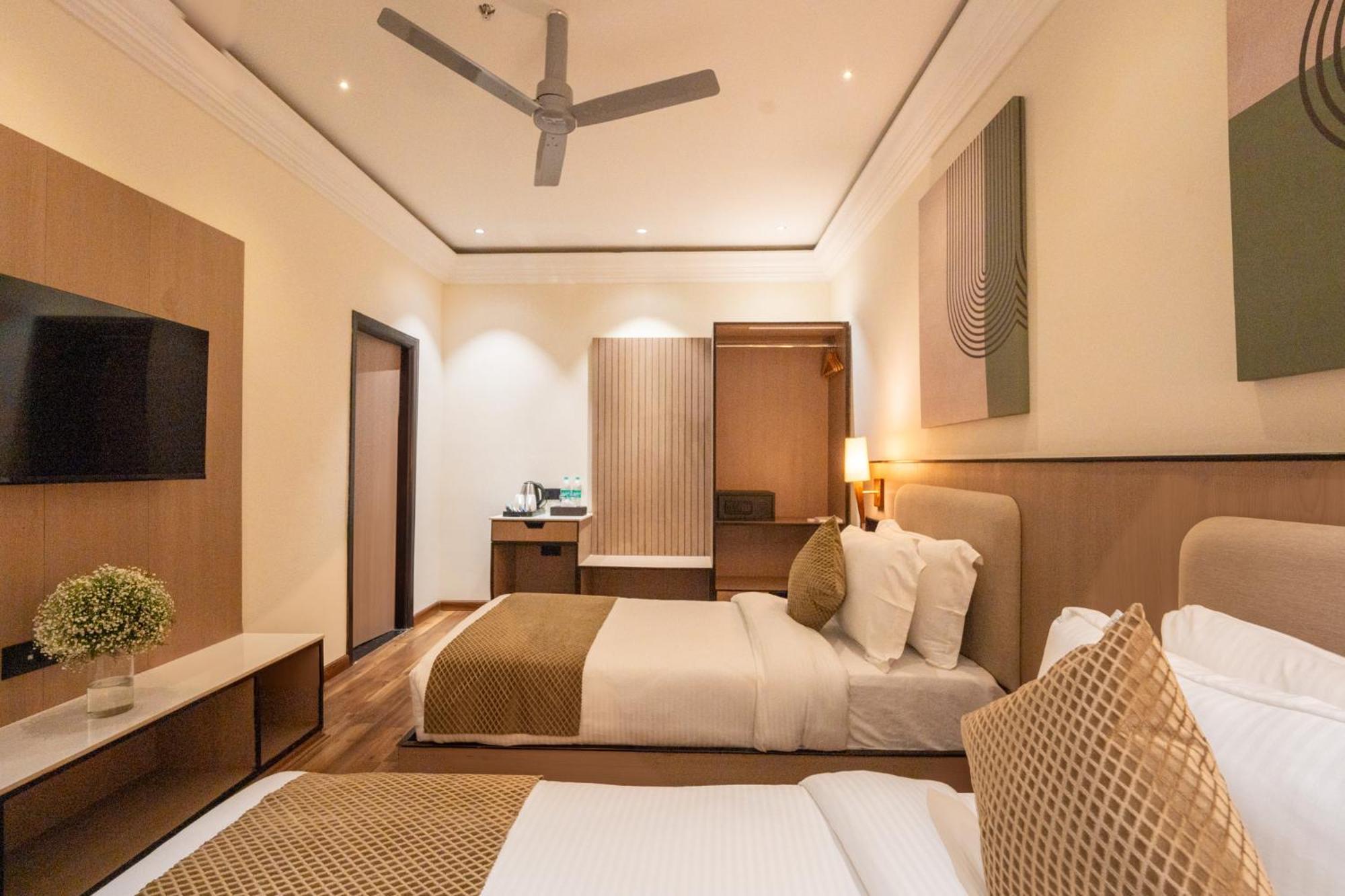 Ramee Collextion Hotel Amritsar