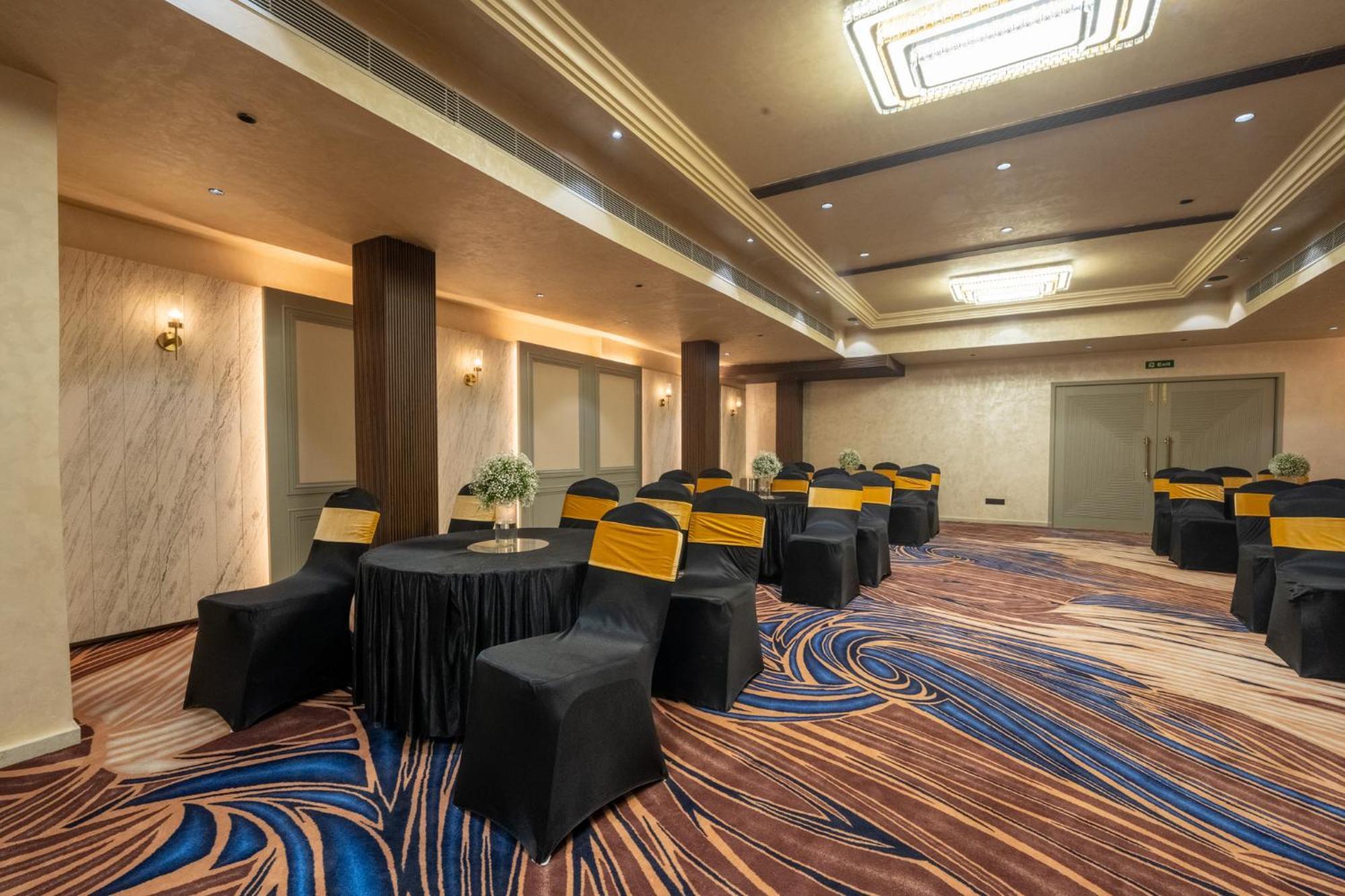 Ramee Collextion Hotel Amritsar