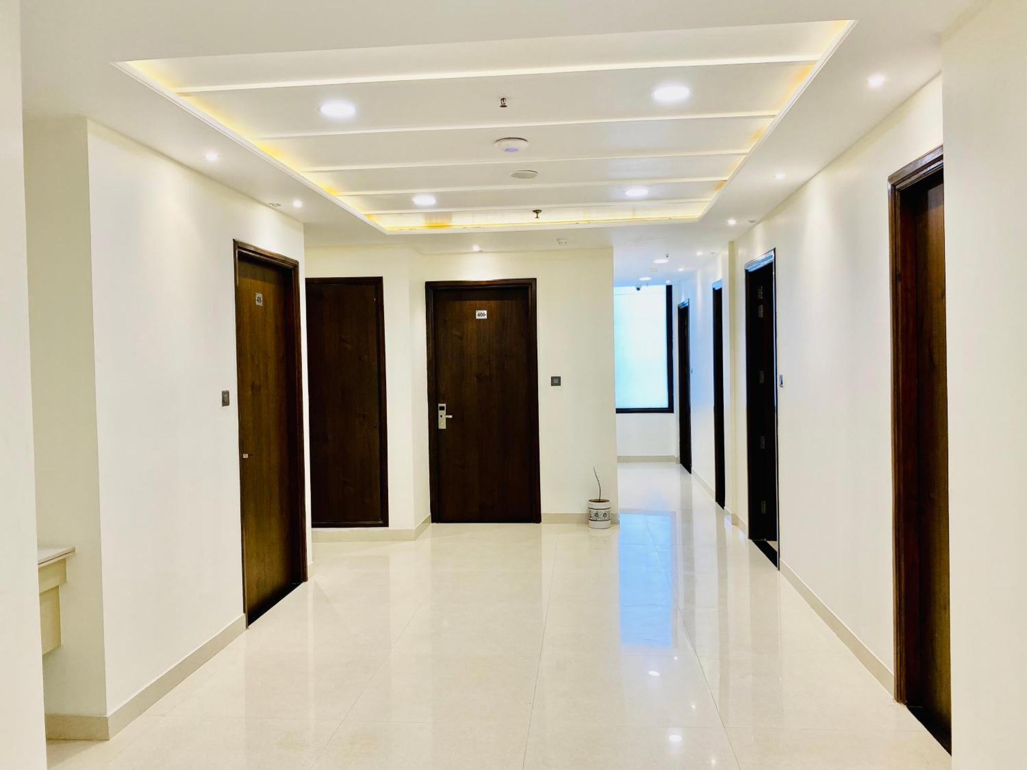 White House 350 Mtr From Golden Temple Hotel Amritsar