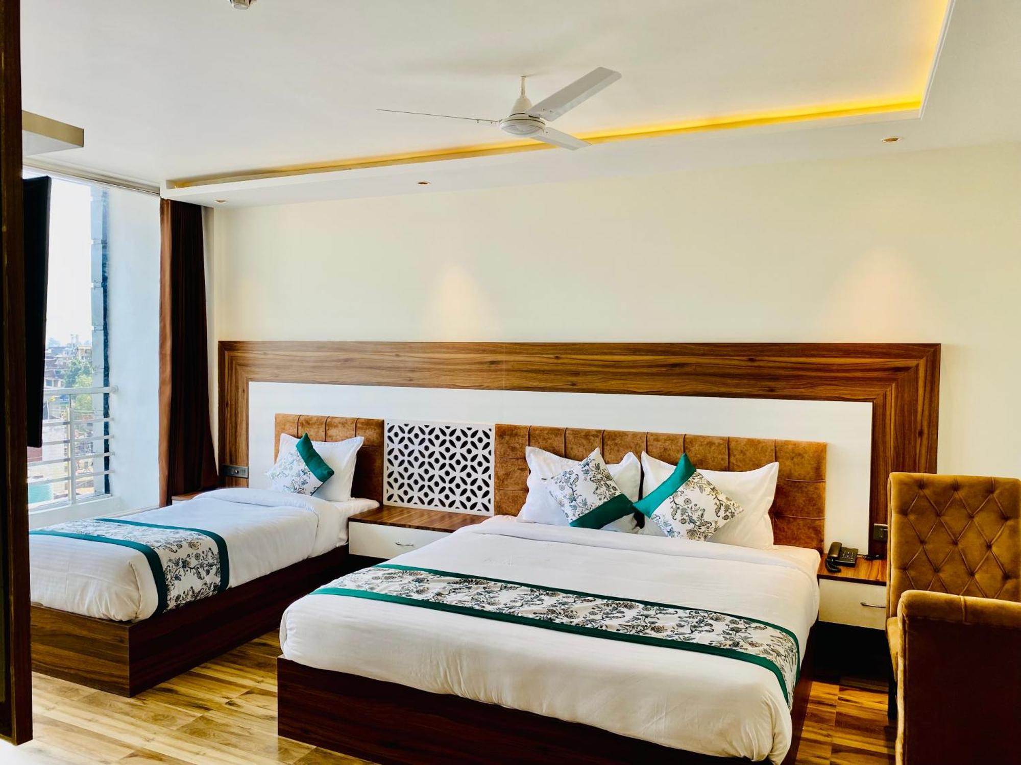 White House 350 Mtr From Golden Temple Hotel Amritsar