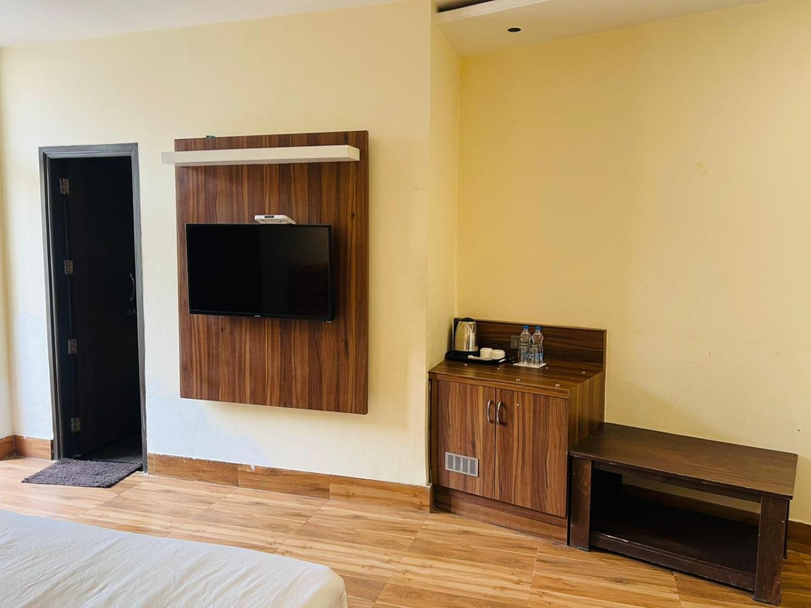 An Hotels Amritsar Close To Golden Temple 5* Amritsar