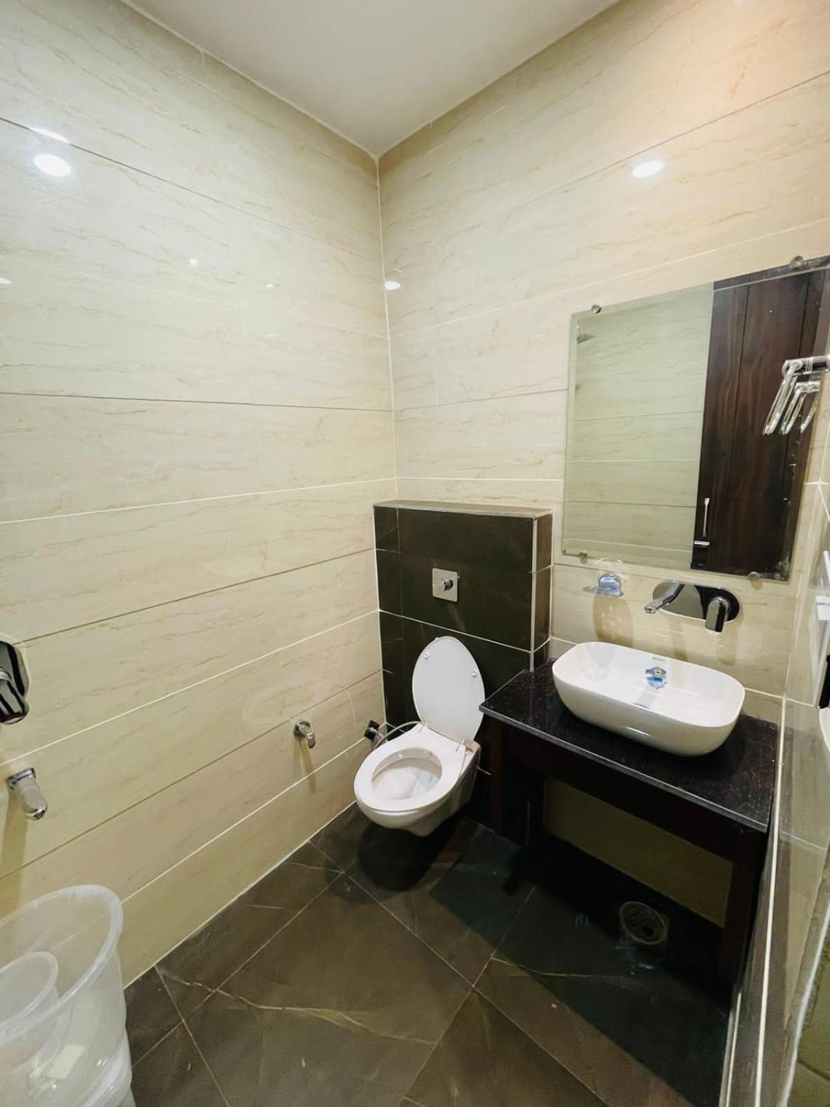 Dream Town By Apple Hostel Amritsar