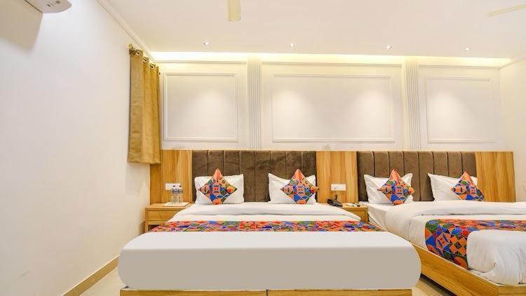 Hotel Midway #top Rated #most Awarded #prime Location #luxury #parking #rooftop Cafe Amritsar