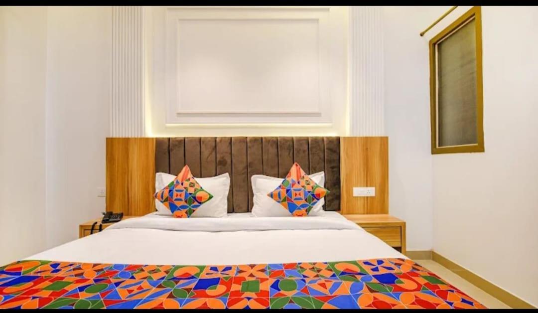 Hotel Midway #top Rated #most Awarded #prime Location #luxury #parking #rooftop Cafe