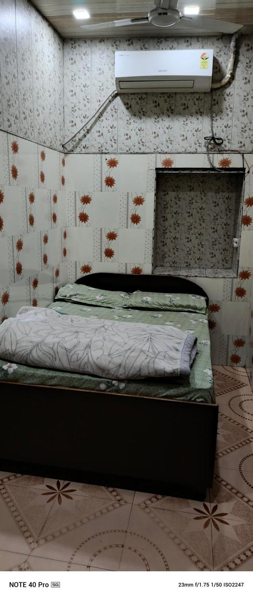 Homestay Mj Chawla Double Bed Attached Bathroom Amritsar