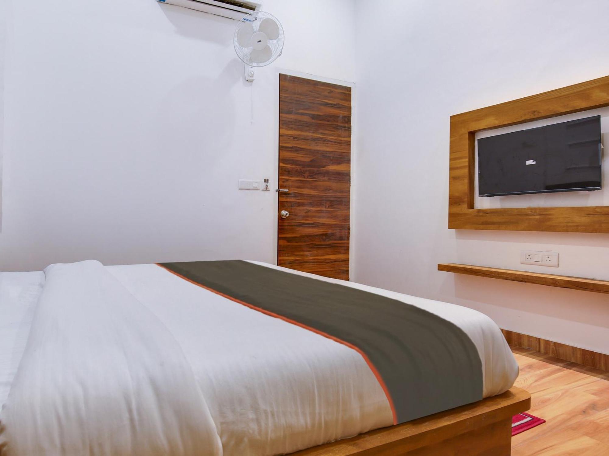 Hotel Collection O Amar