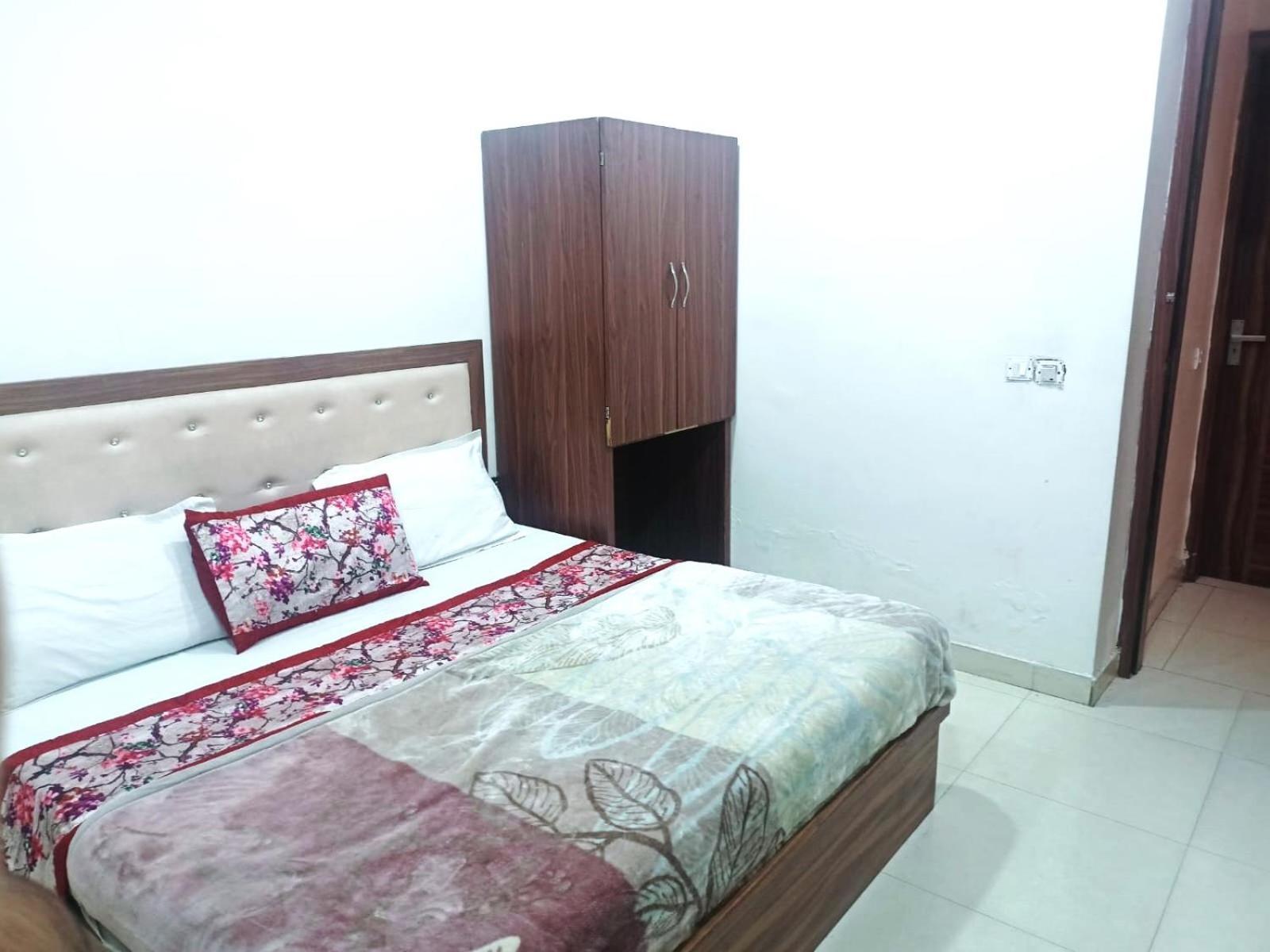 Mannat And Pg Amritsar
