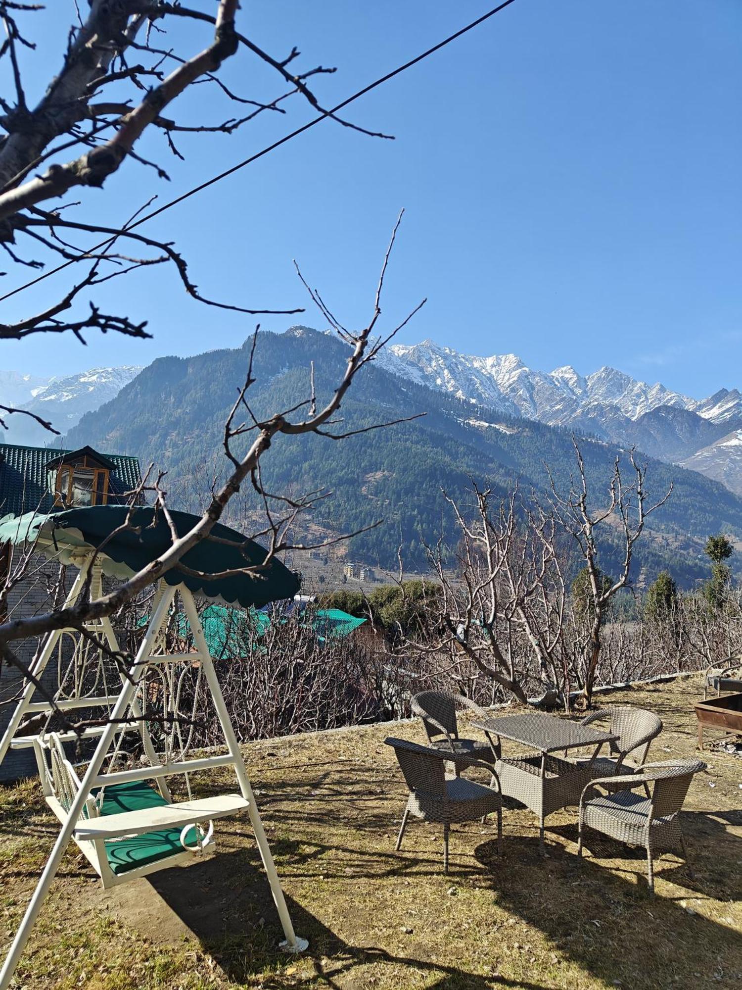 Santosh Cafe & Hotel