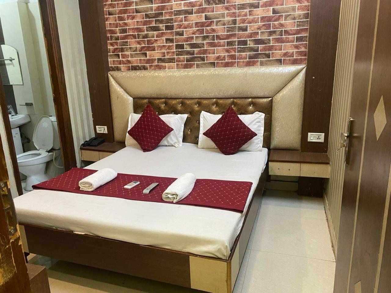 Robin 3* Amritsar