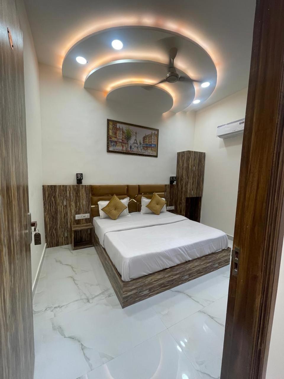 Robin 3* Amritsar