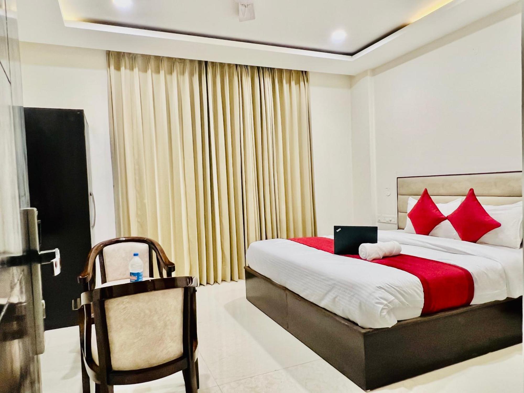 An Hotels Amritsar Close To Golden Temple 5*