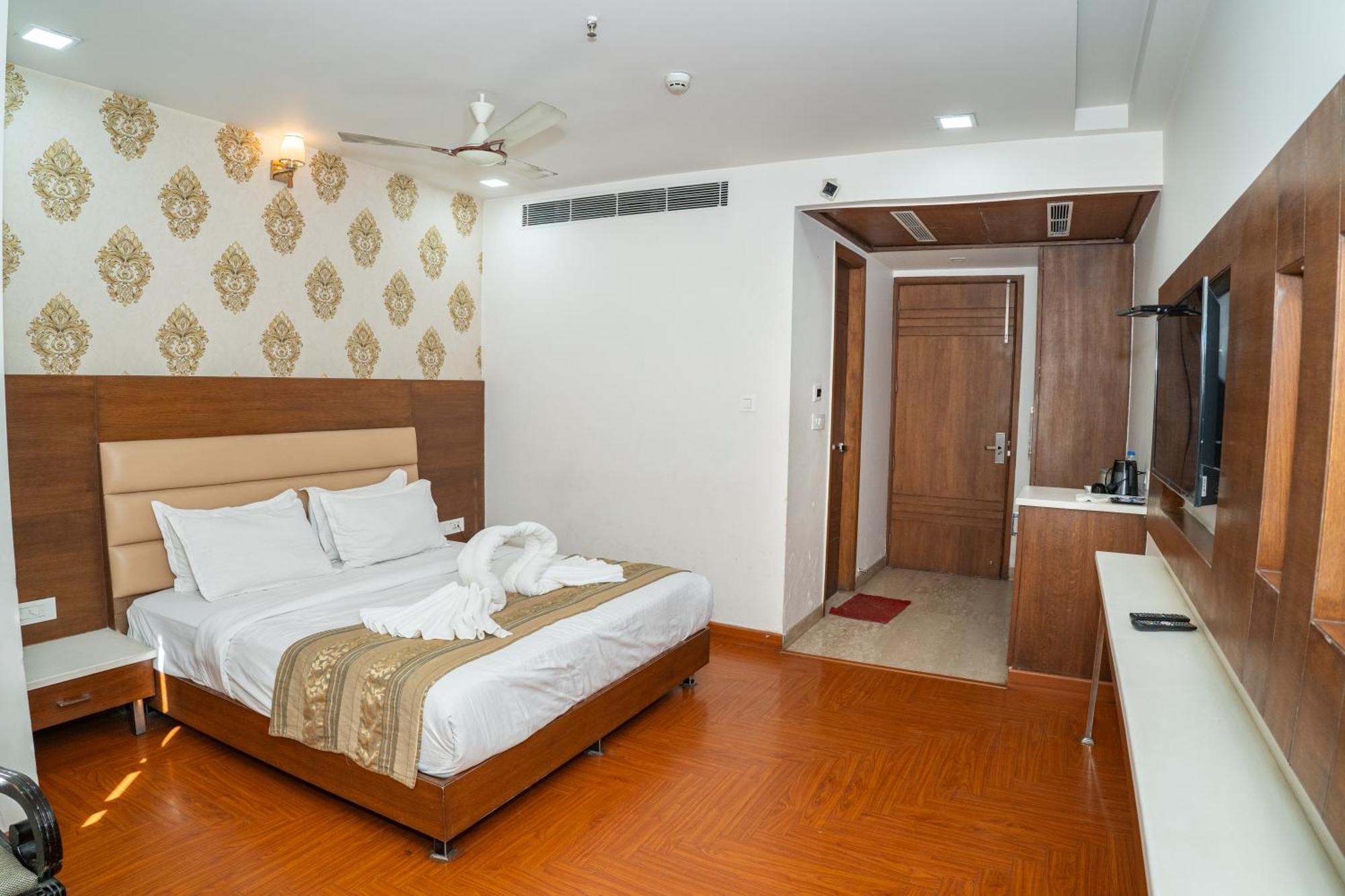 Grand Hridey Hotel