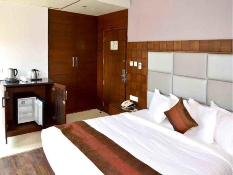 Sawera Grand Hotel 3*