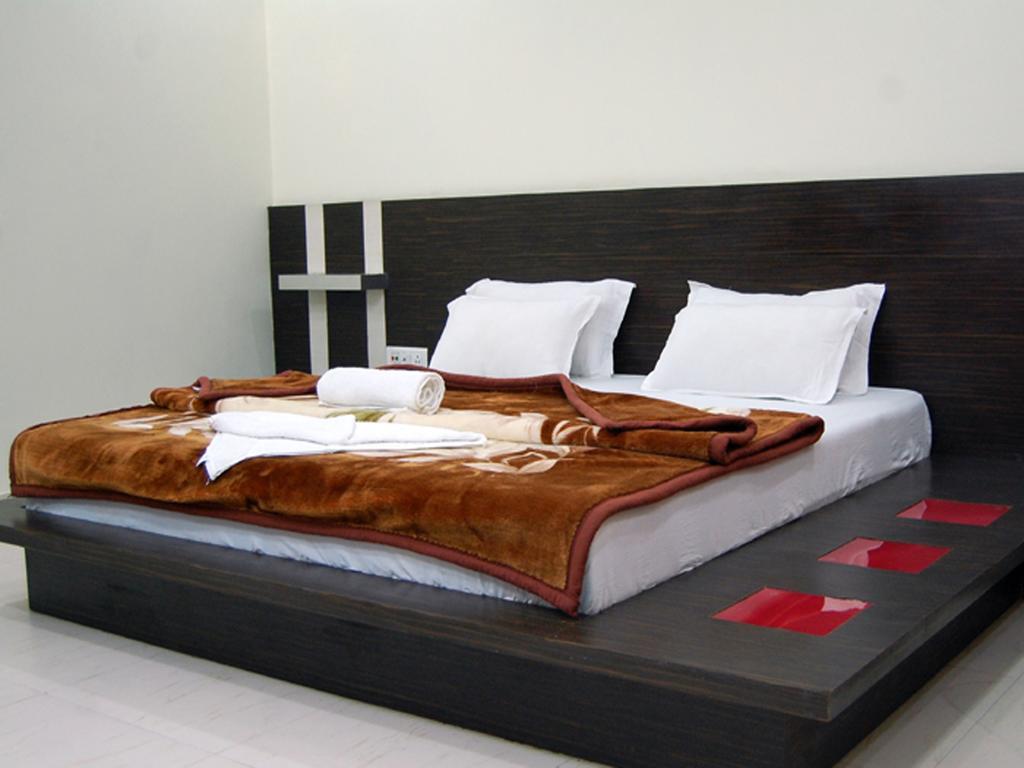 Hotel Rc Residency