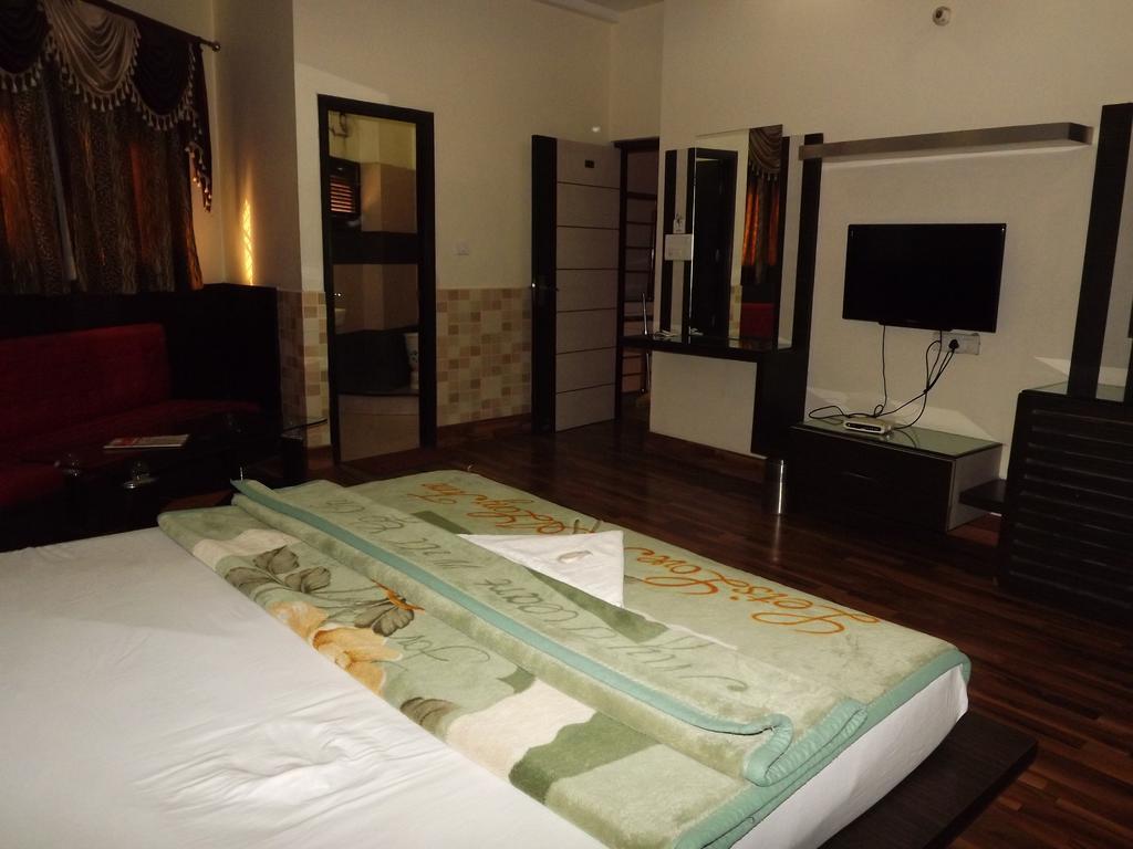 Rc Residency Hotel Amritsar