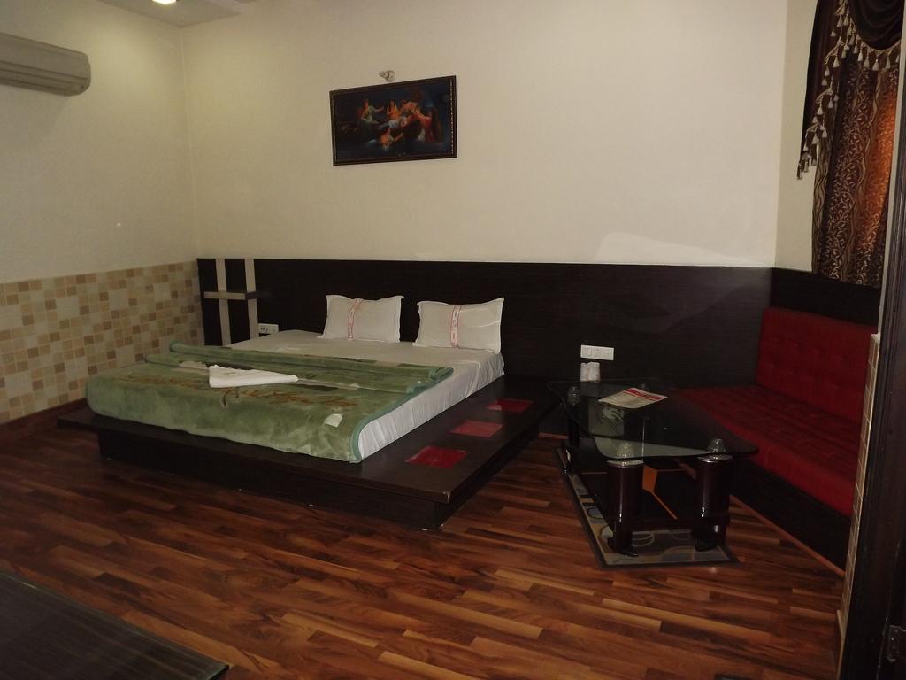 Hotel Rc Residency 2*