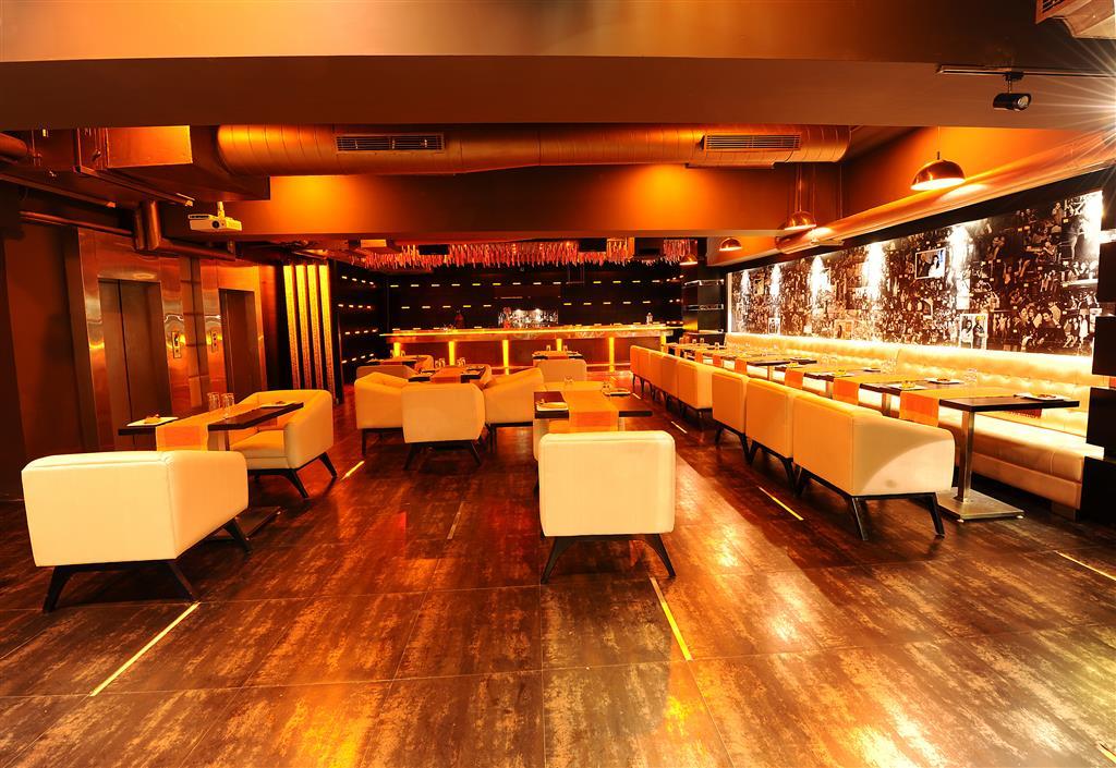 Regenta Place 4*
