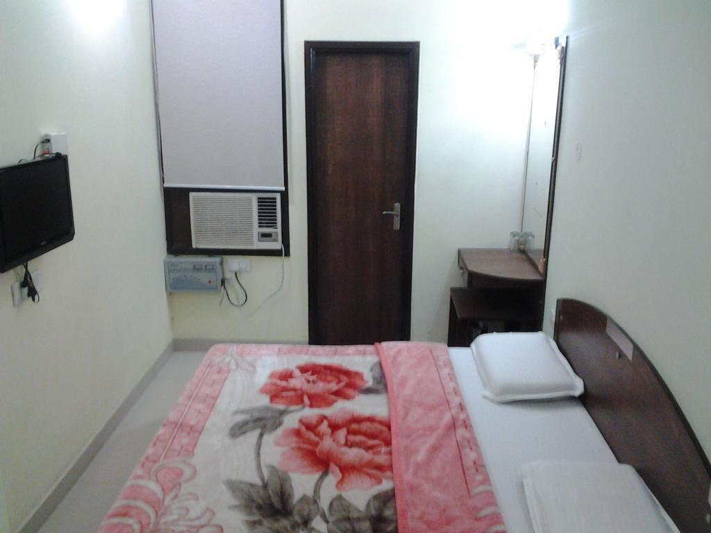 Comfort Hotel 3*