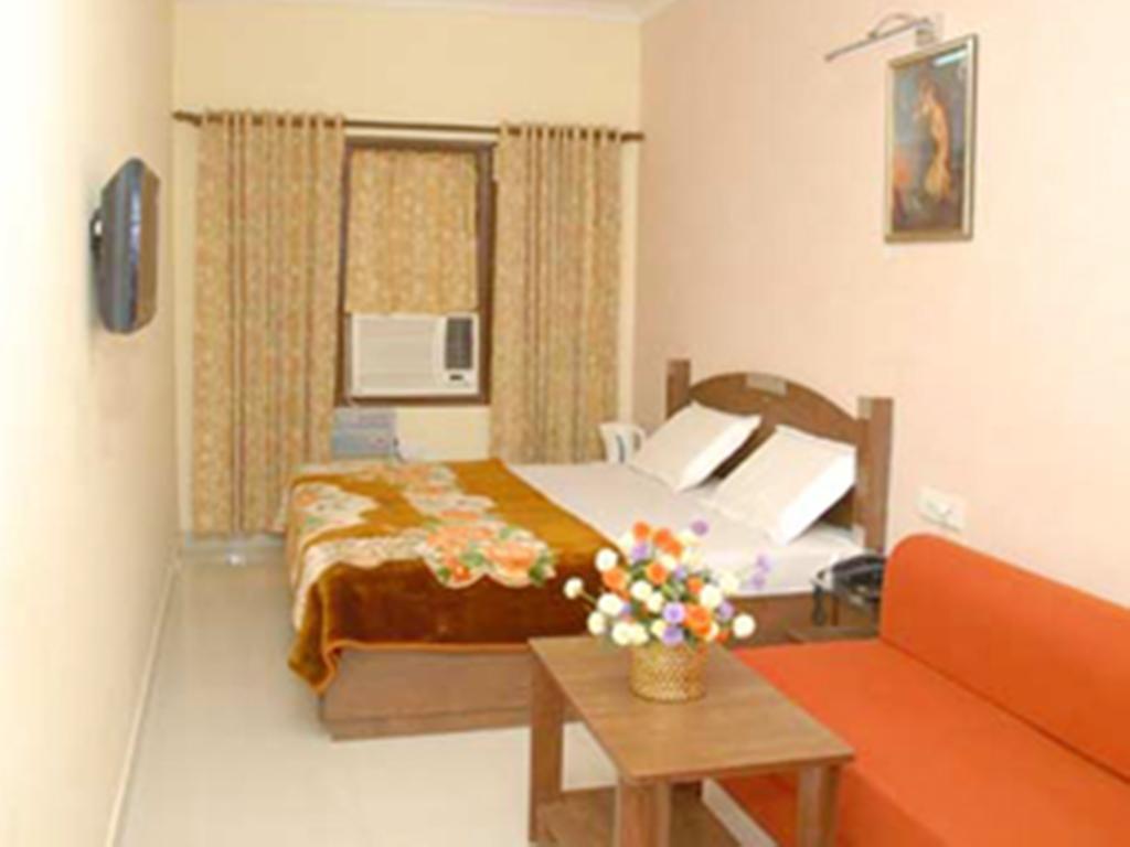 Comfort Hotel 3*