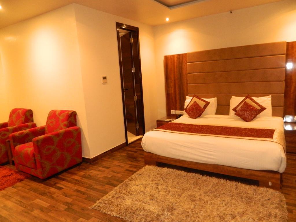 One Earth Avaas Hotel Amritsar