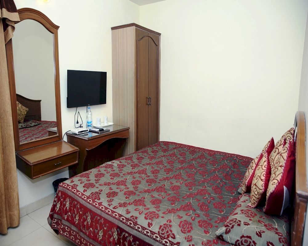 Le Golden Hotel 3*
