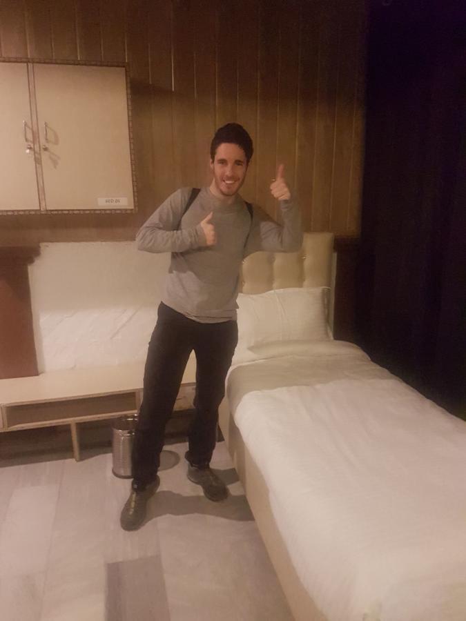 Hk Backpackers-luxury & Hostel