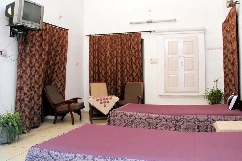 Tourist Hotel 3*