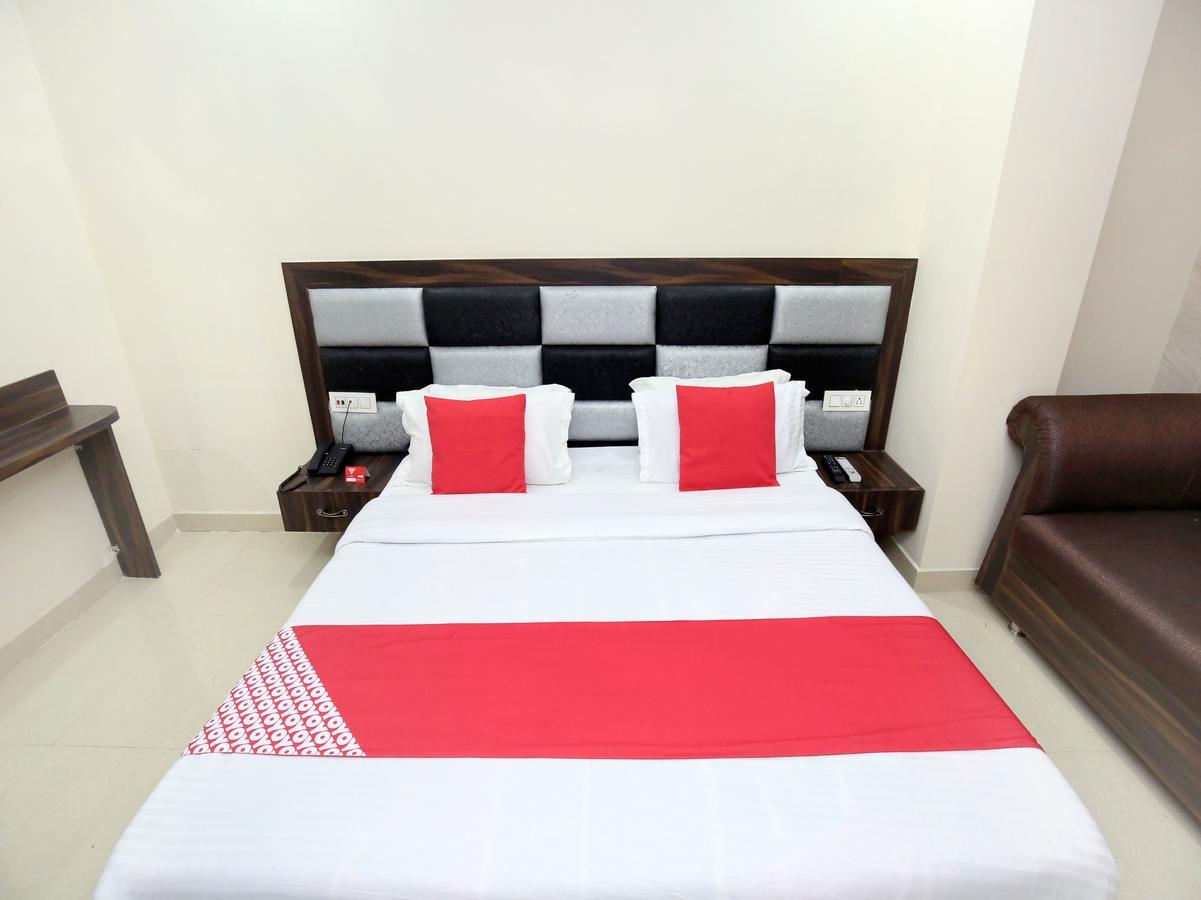 Hotel Sukhman Residency 3*