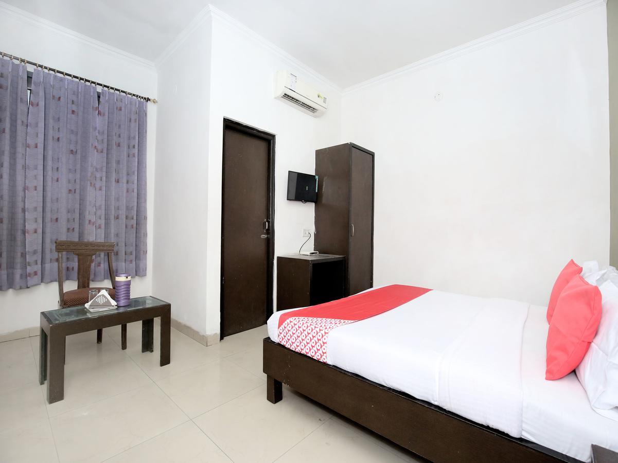 Inn Oyo 12972 Krishna Castle Amritsar