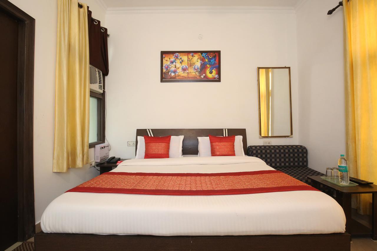 Sham Hotel Amritsar