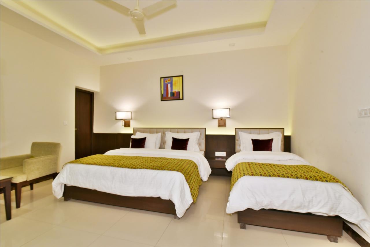 Shiraz Castle 3* Amritsar