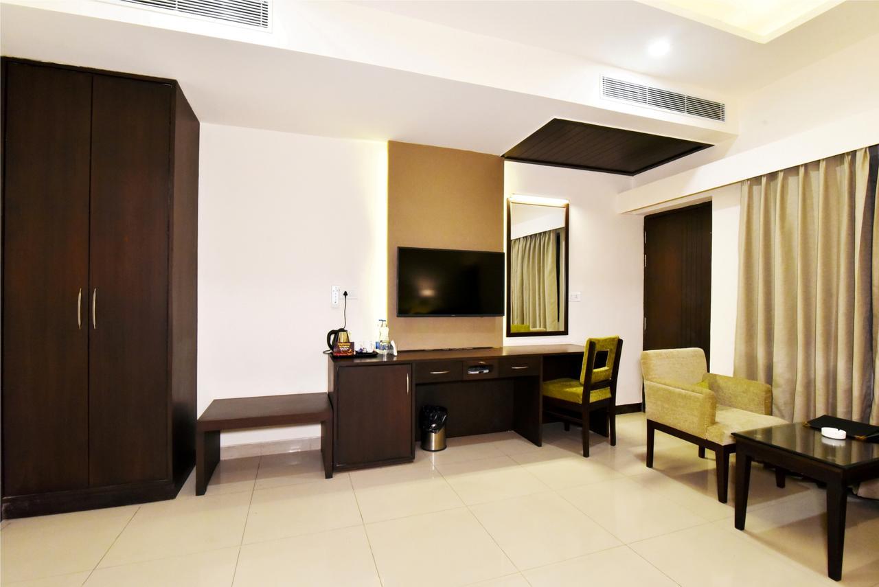 Shiraz Castle Hotel Amritsar