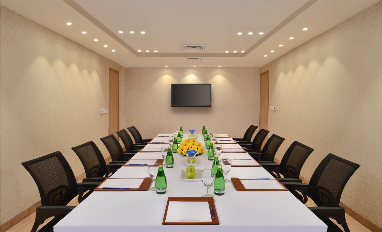 Hotel Golden Sarovar Portico Amritsar