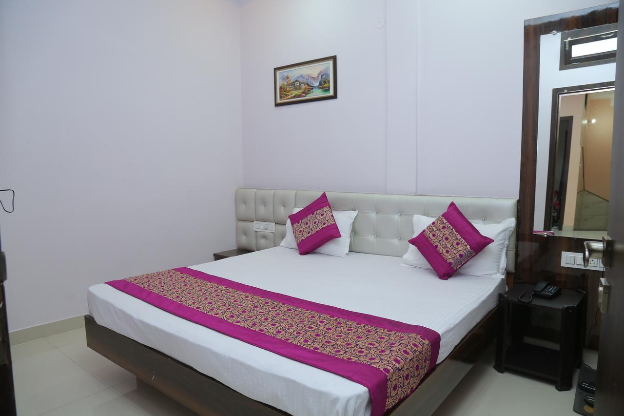 Hotel Golden Dreams 3*