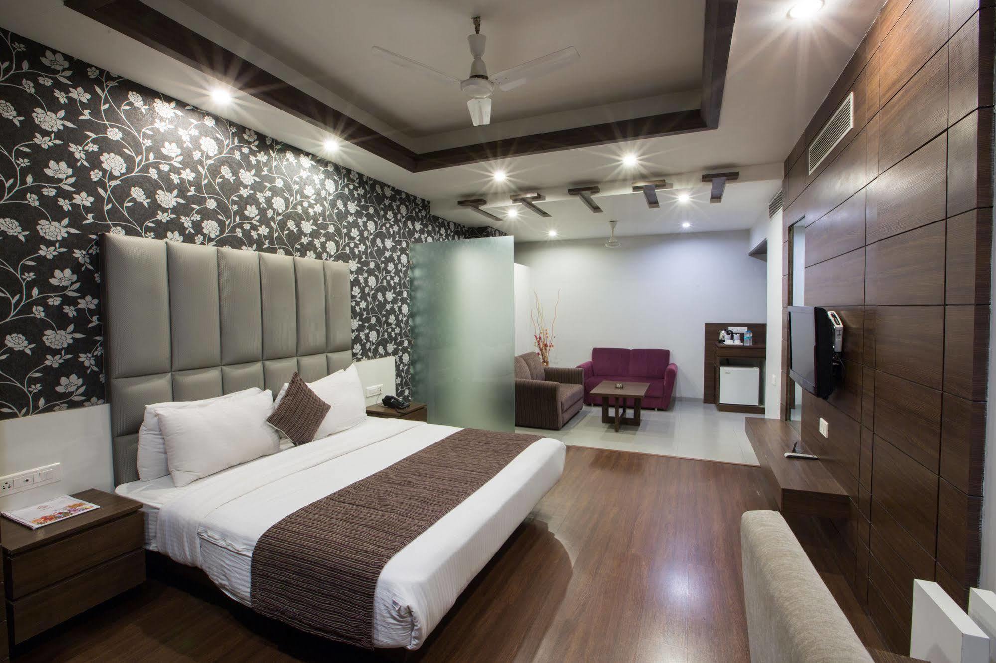 Hotel Narula's Aurrum Amritsar