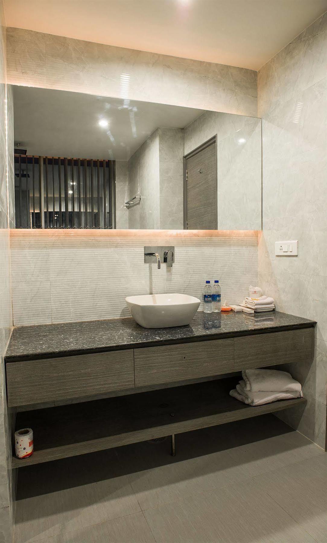 Hotel Narula's Aurrum 3*