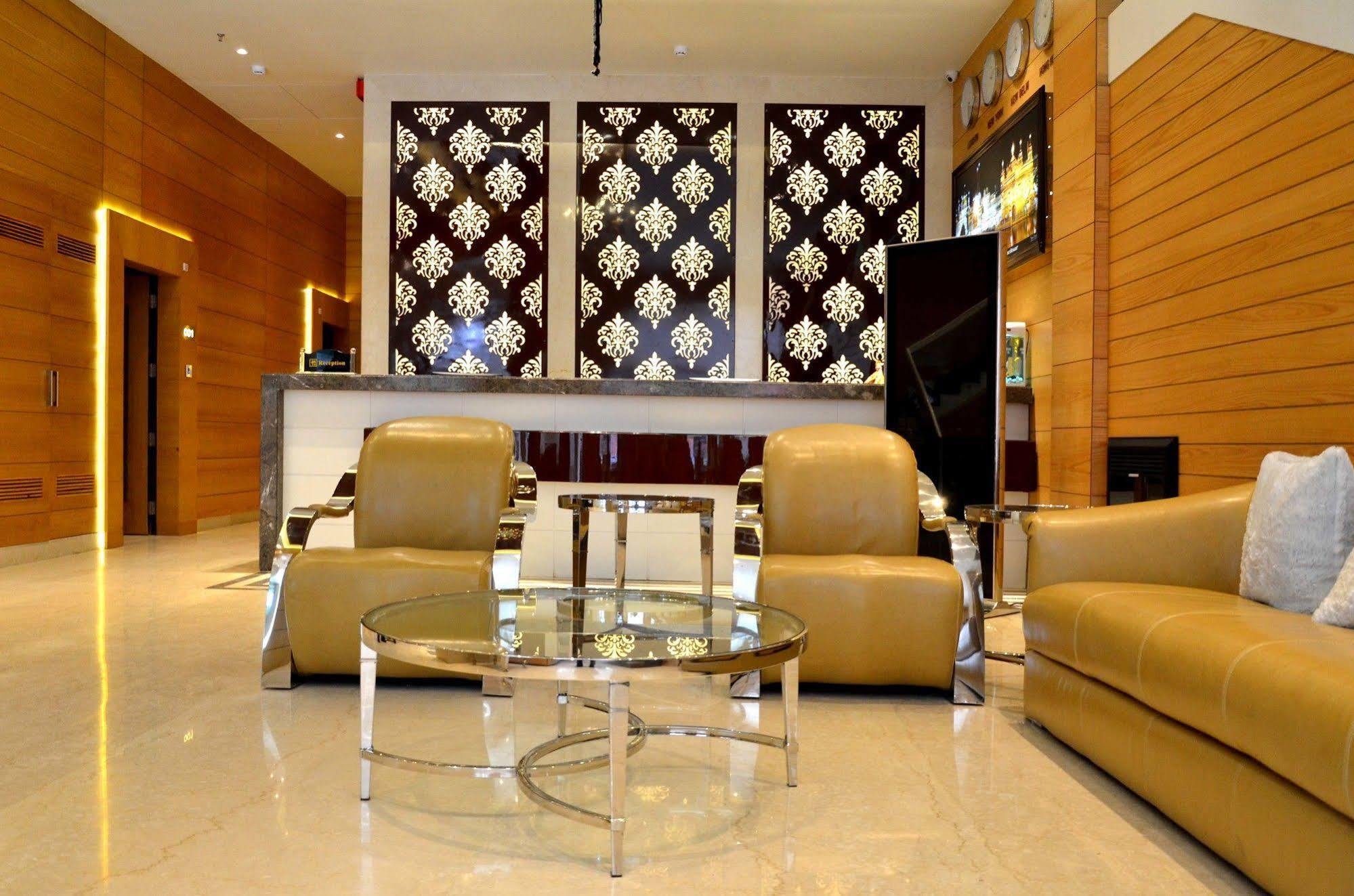Hotel Sawera Grand