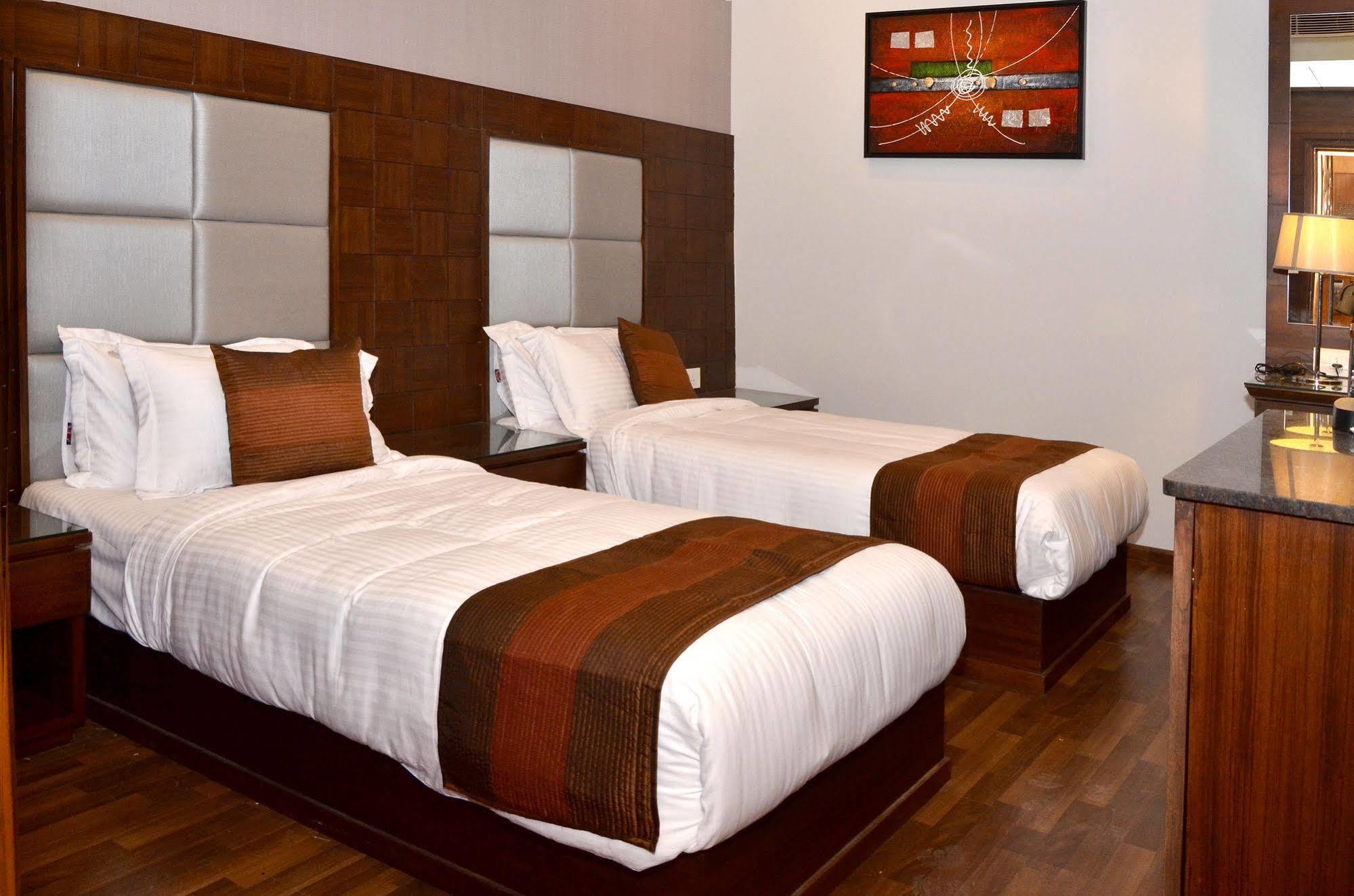 Sawera Grand 3*