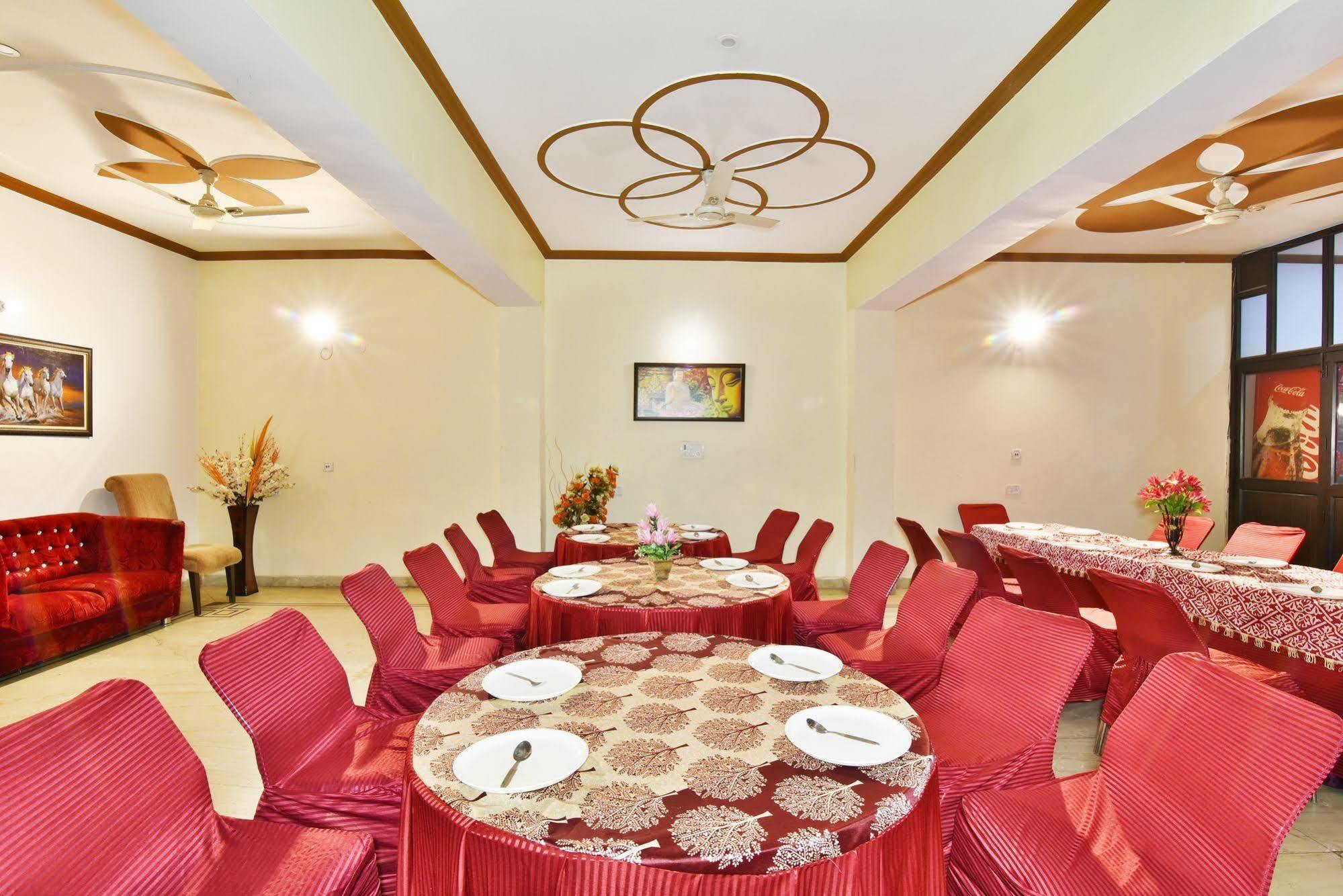 Sham Hotel 2*