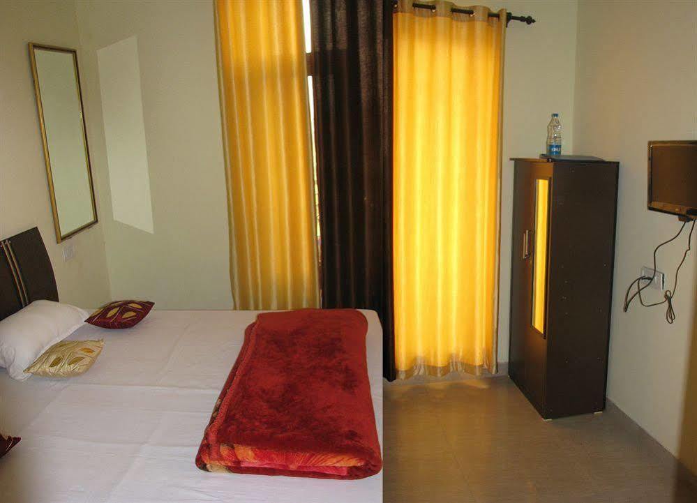 Sham Hotel
