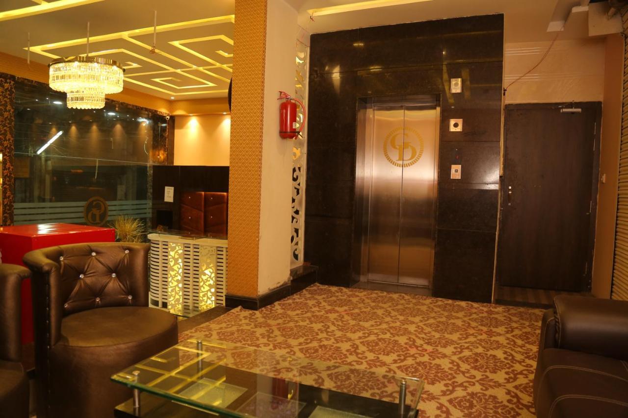 Hotel Golden Dreams