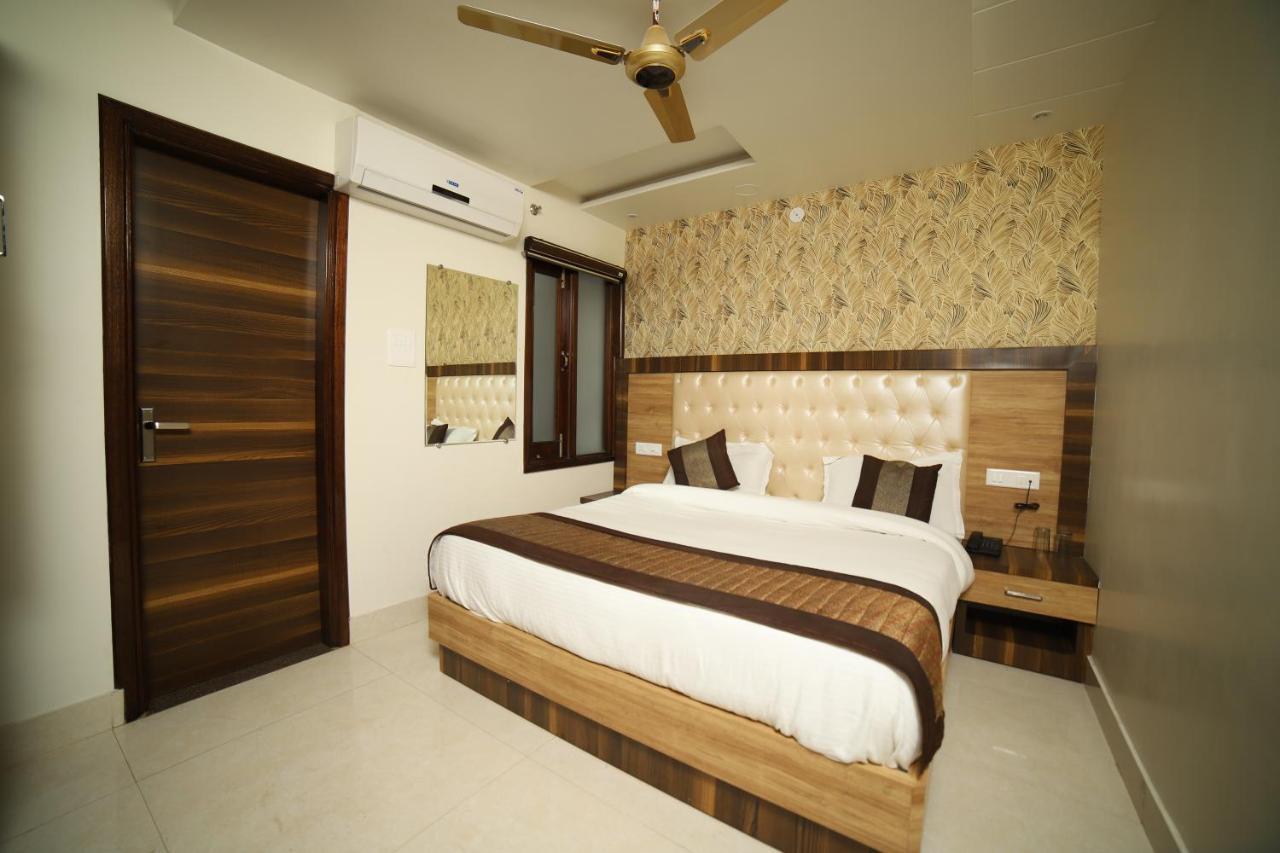 Bed & Breakfast Om Sai 4*