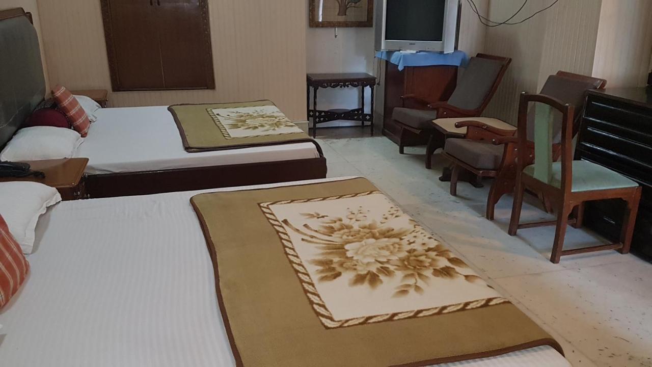 Tourist Hotel