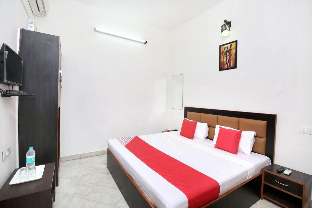 Hotel Oyo 16960 Atithi Residency