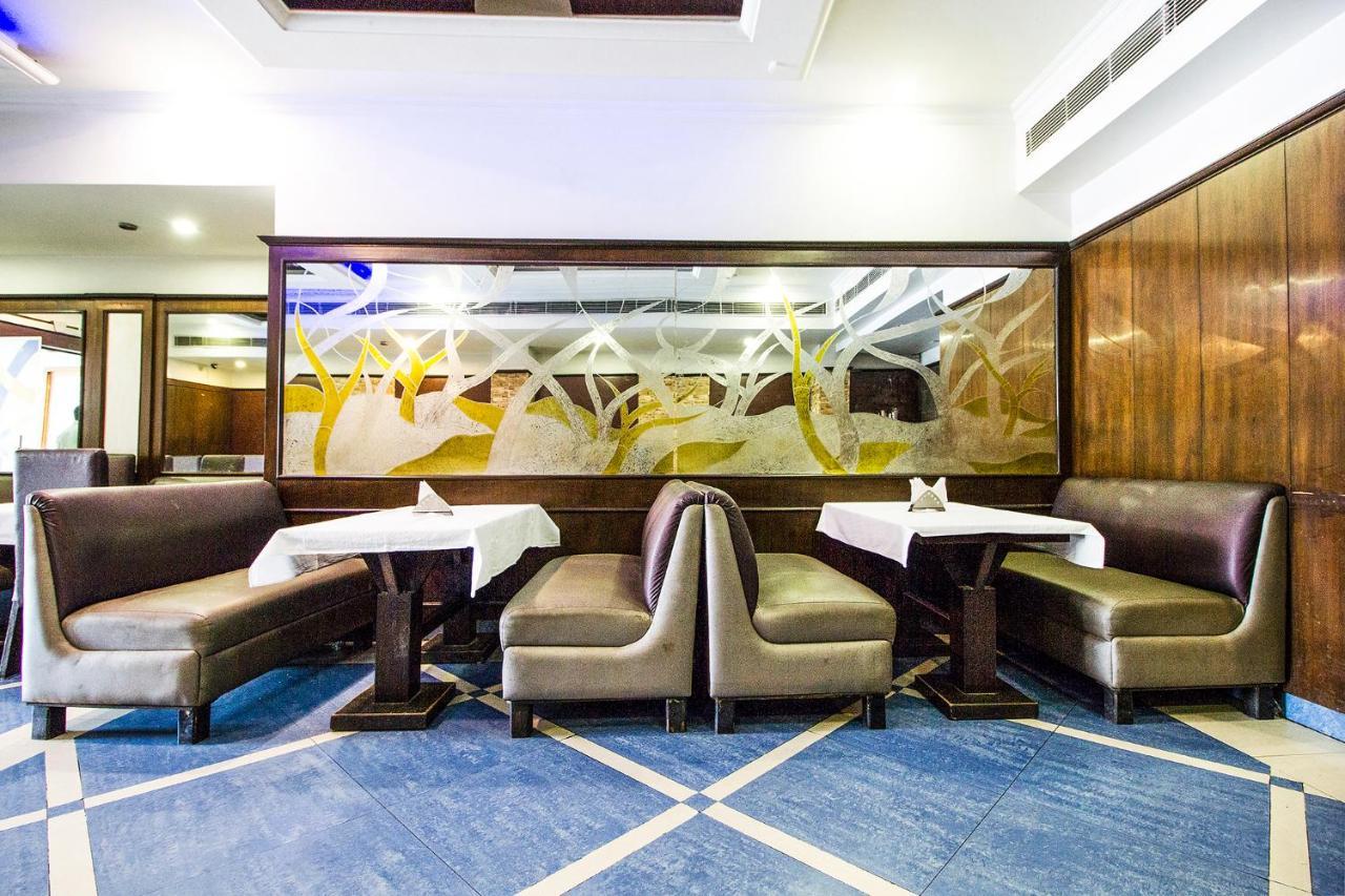 Fabhotel Aaykay Model Town 3*