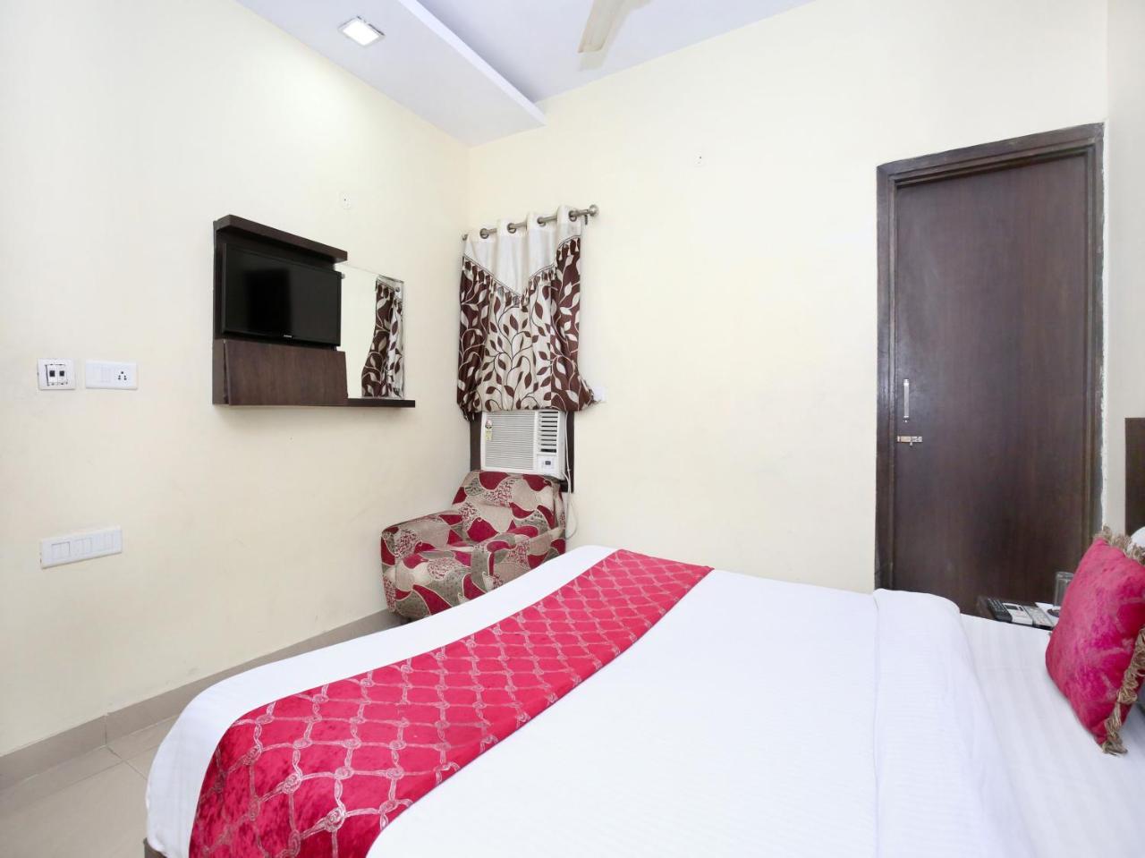 Fabhotel Star Metro Hotel