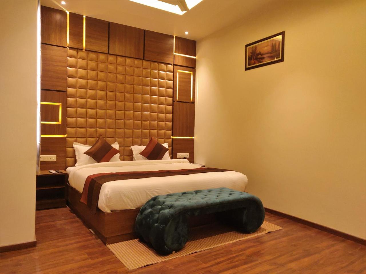 Regal 3* Amritsar