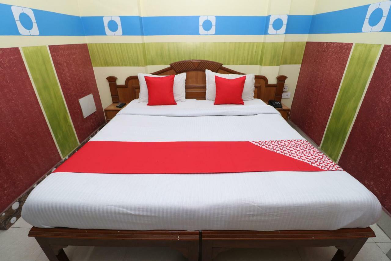 Oyo 30100 Lucky Guest house