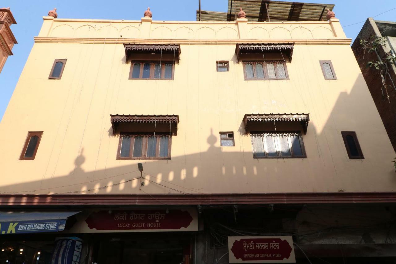 Oyo 30100 Lucky 2* Amritsar